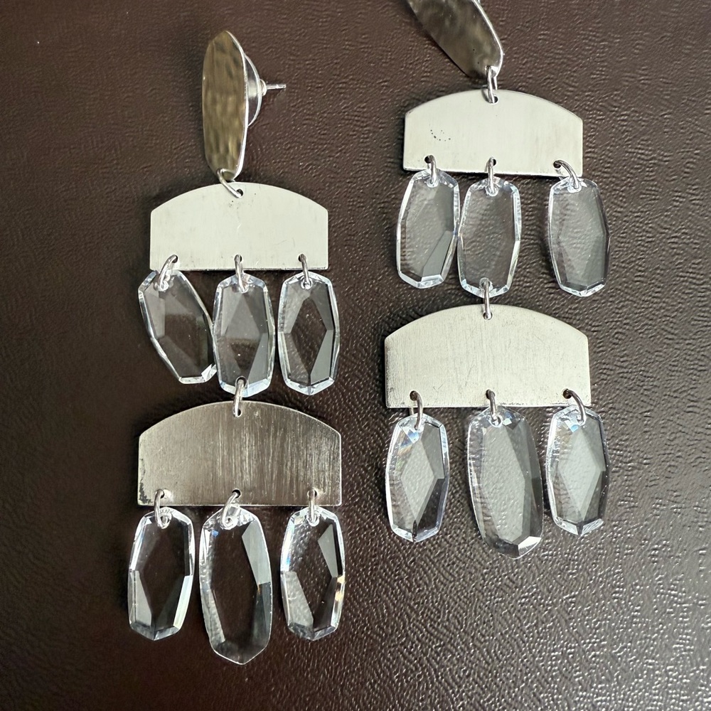 Kendra Scott Silver and Clear Chandelier Dangle Earrings - Picture 7 of 7